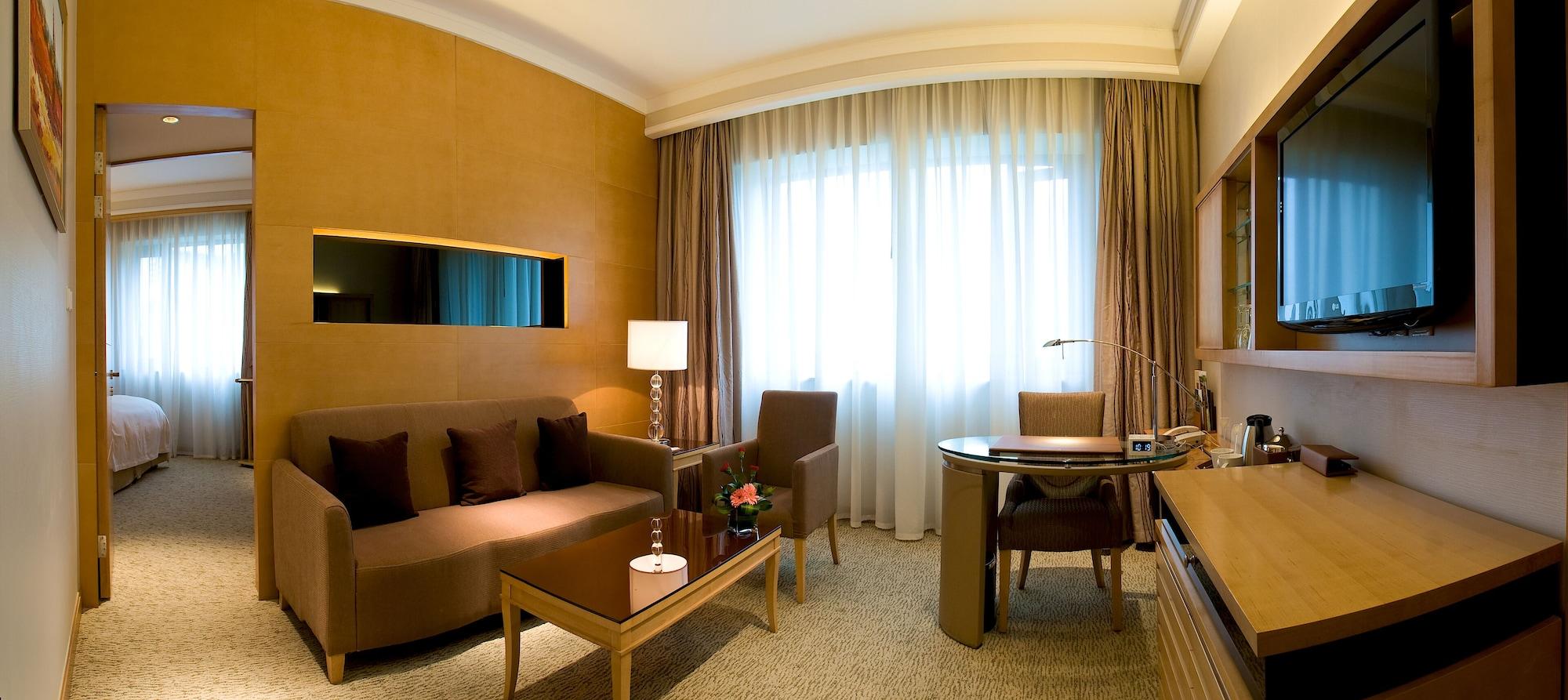 Millennium Hotel Chengdu - Close To Wuhou Shrine And Chengdu South Railway Station,Fluent English Service Екстер'єр фото